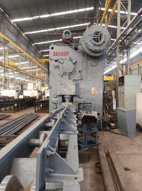 Cisaille à billettes 600 tonnes WMW Erfurt