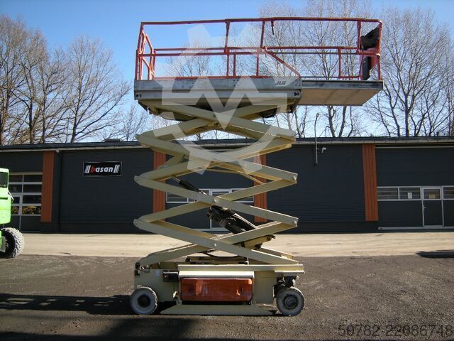 Scissor lift Genie GS 1330