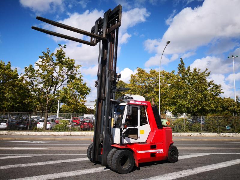Chariot élévateur diesel Mora M100C