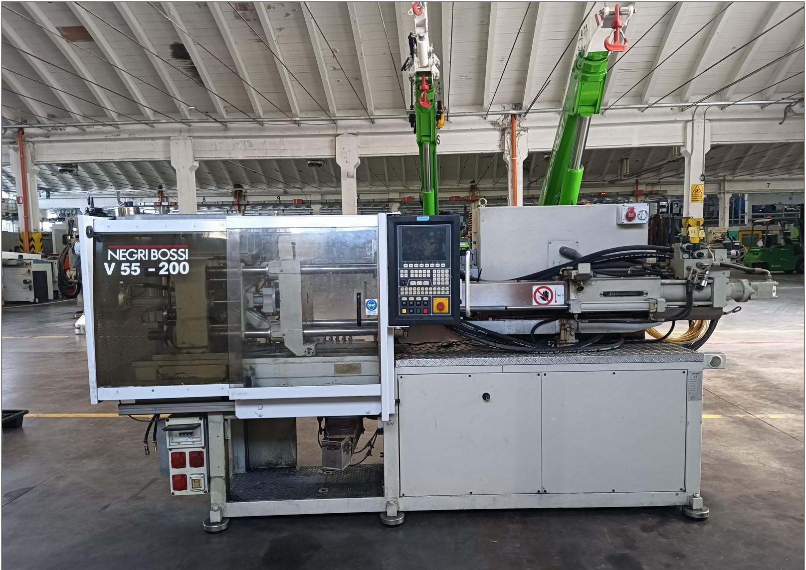 Presse à injecter NEGRI BOSSI V55 550H-200 Faible nombre d'heures