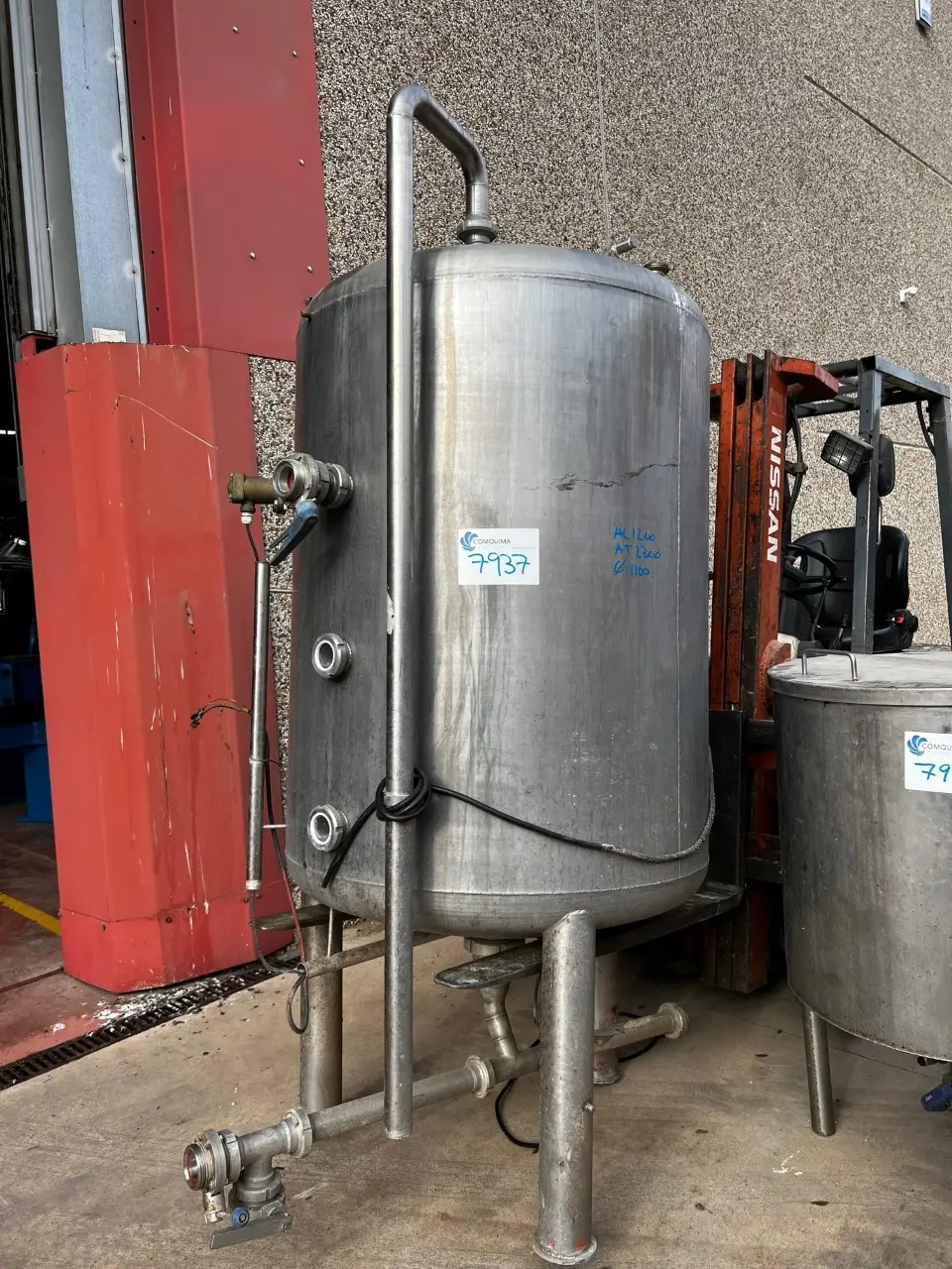 CUVE EN ACIER INOXYDABLE 1350 LITRES D'OCCASION
