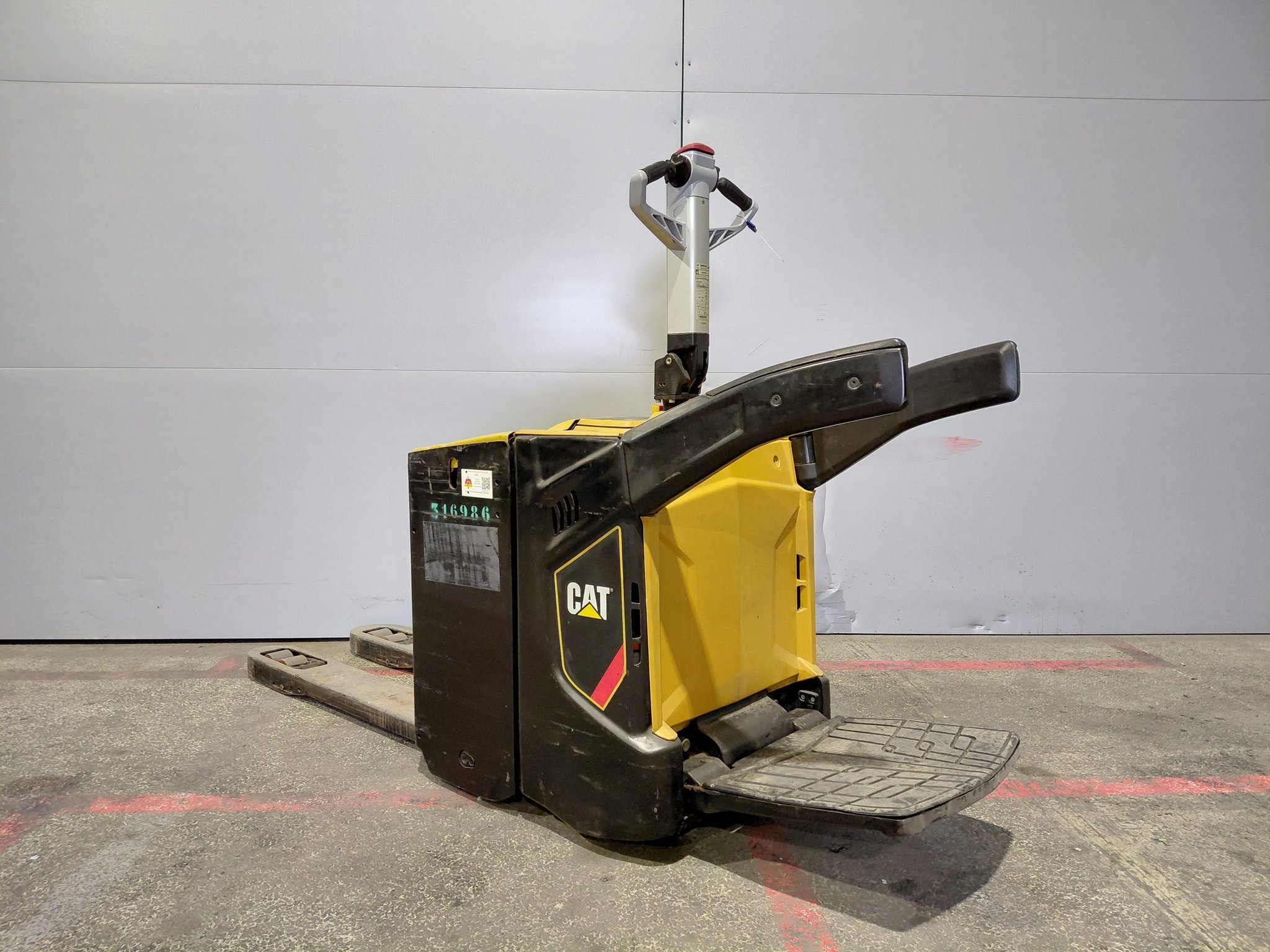 Transpalette Caterpillar NPV20N2