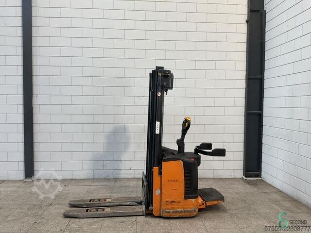Stacker Still EGV-S14