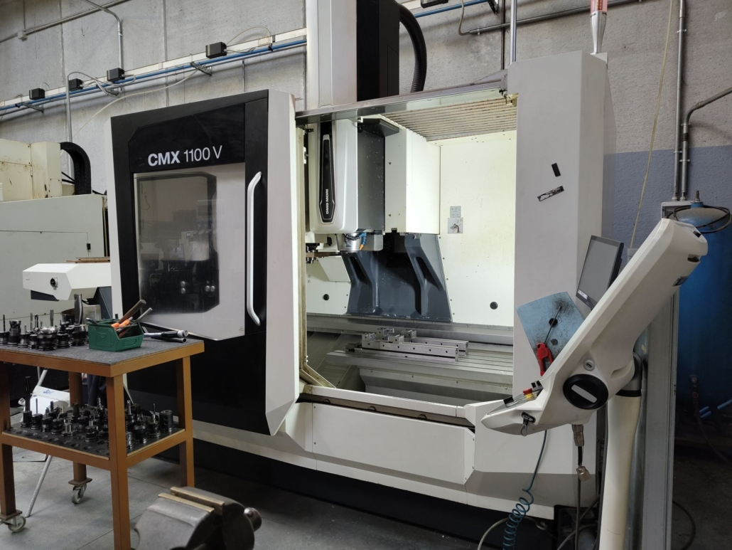 Centre d'usinage vertical DMG MORI CMX 1100 V d'occasion