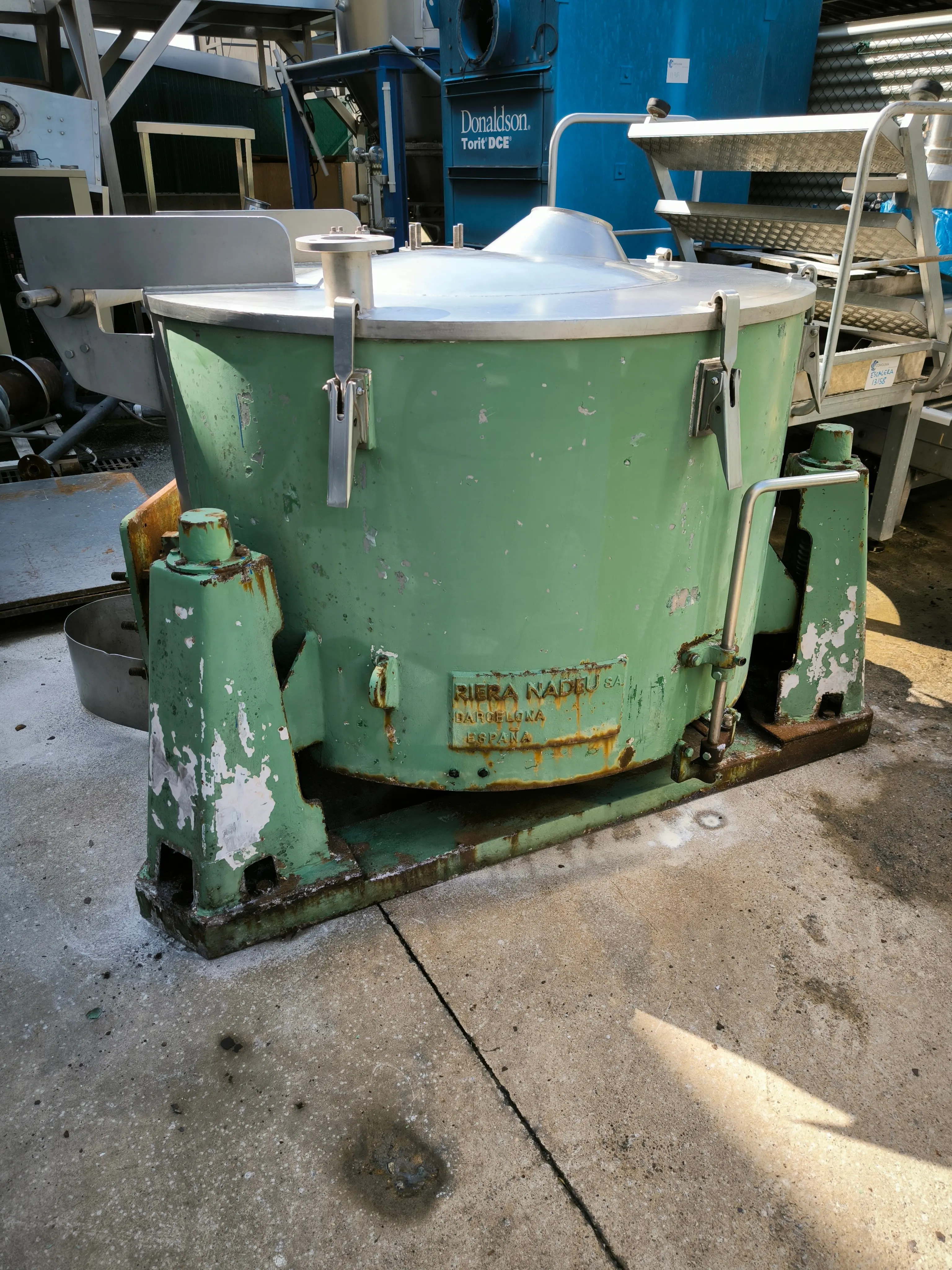 CENTRIFUGE RIERA NADEU 200F-1250