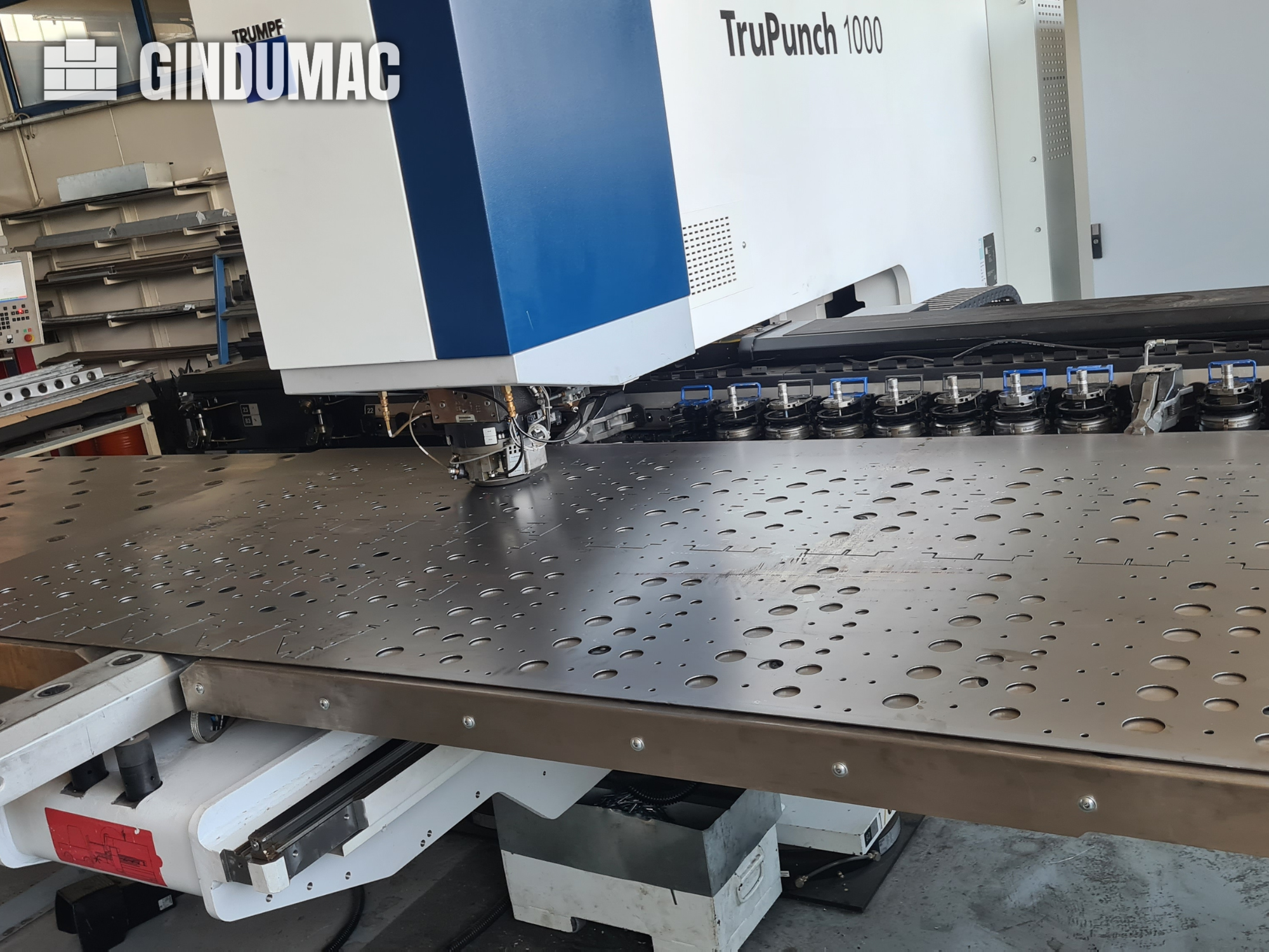 TRUMPF Trupunch1000 S05 machine à poinçonner CNC