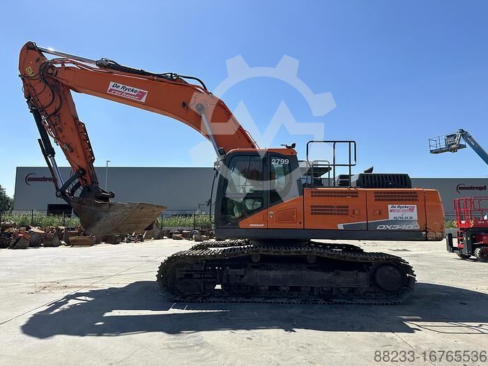 Tracked Excavator Doosan DX225LC-5