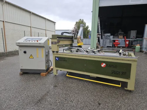 Centre d'usinage CNC pour le bois MASTERWOOD speedy 207