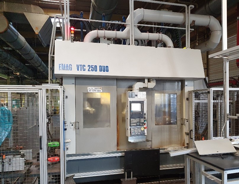 Tour cnc Emag VTC 250 DUO