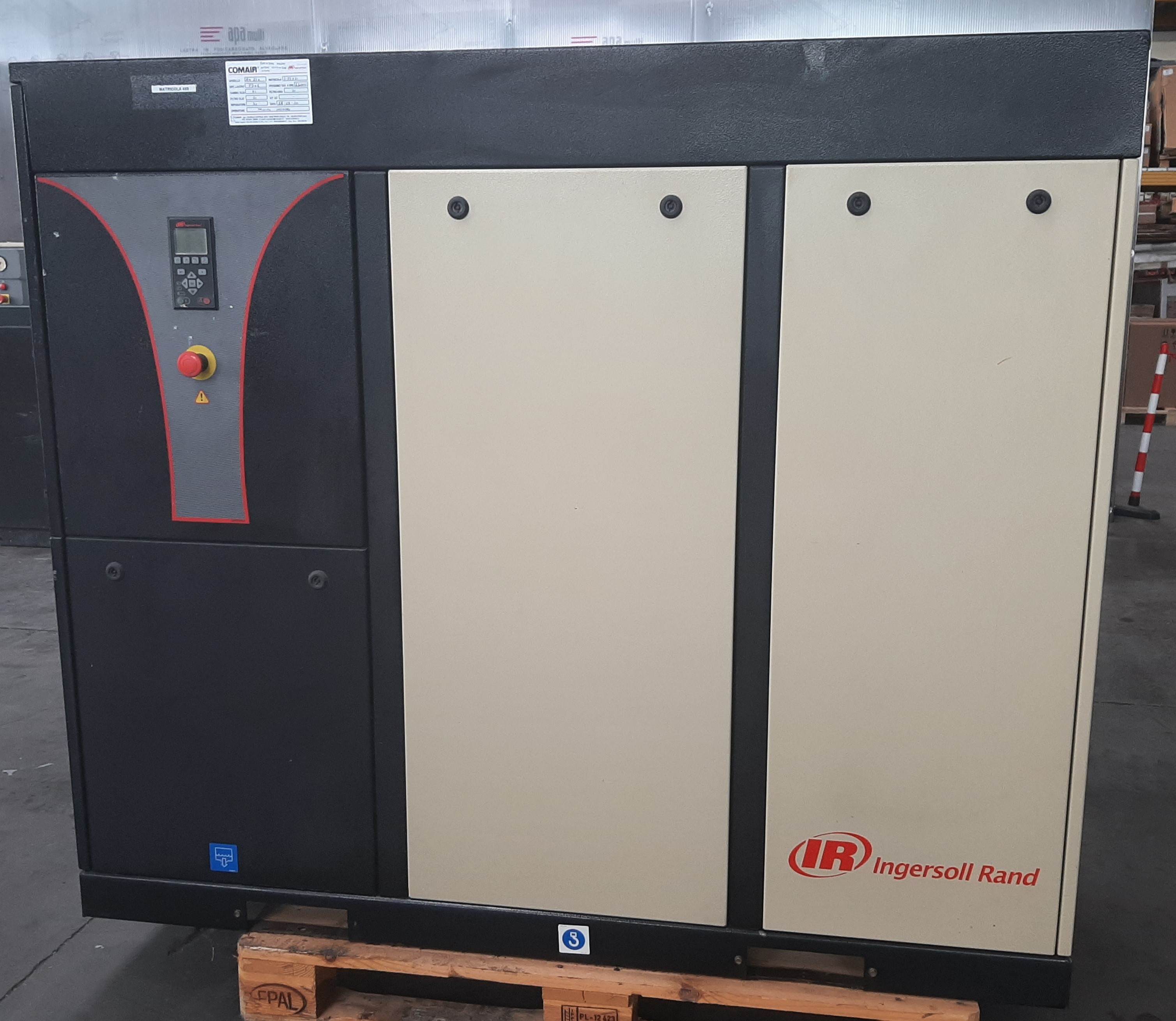 Compresseur INGERSOLL RAND IRN22K-CC Faible nombre d'heures
