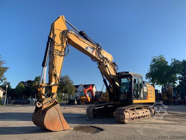 Crawler excavator Case CX210B Crawler Excavator - 3 buckets / ISUZU en...