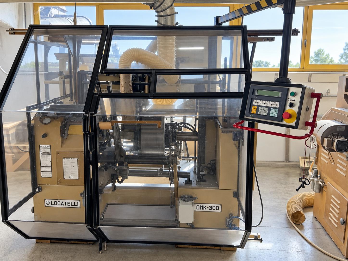 Tour à bois Locatelli OMK 300