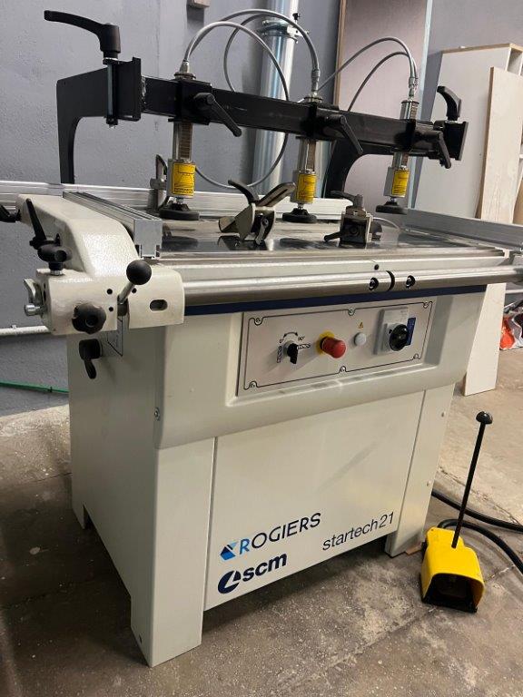 SCM Startech 21 Doweling machine