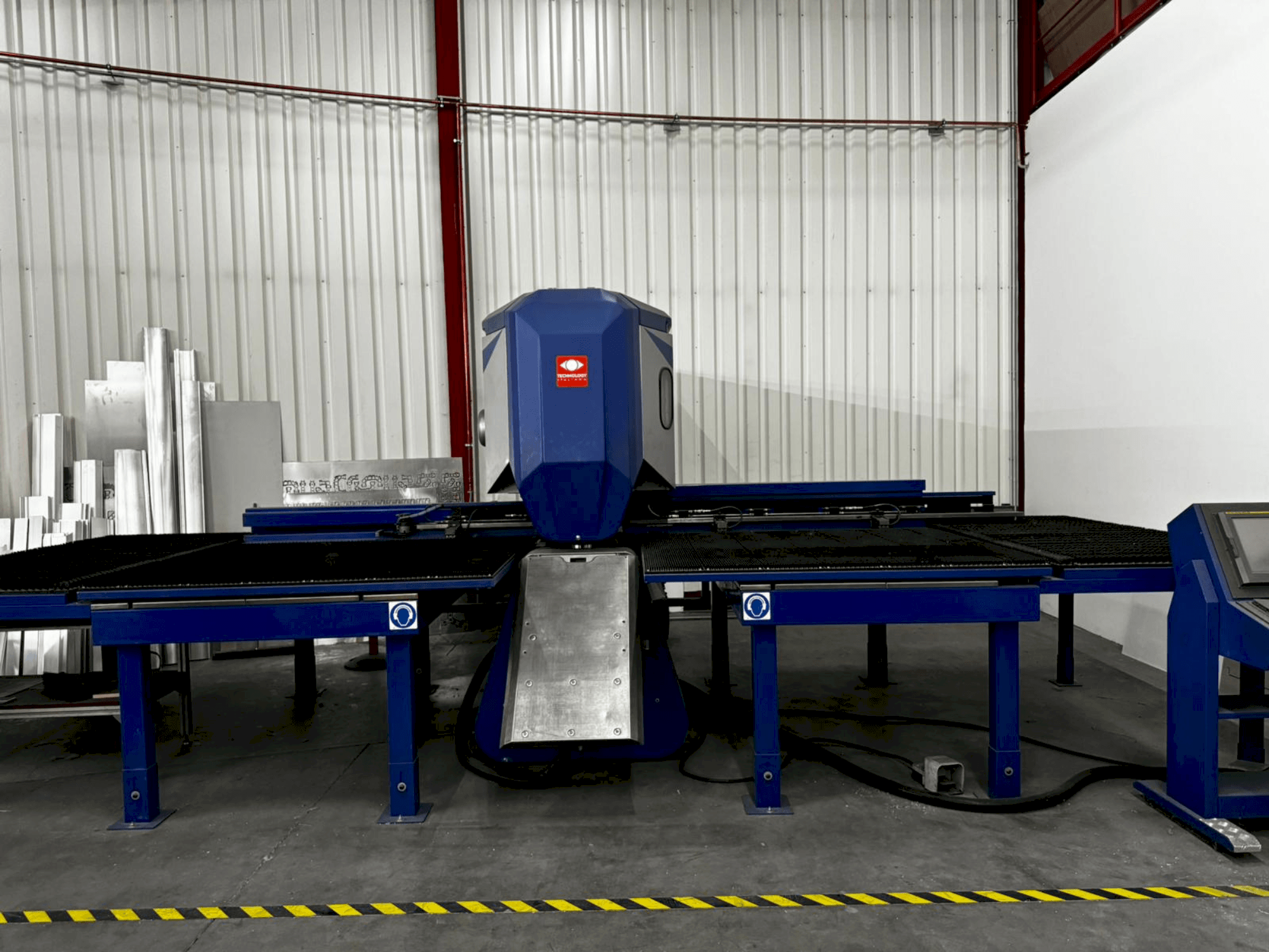 Poinçonneuse à cnc TECHNOLOGY Tecnotransfer 1500x3000
