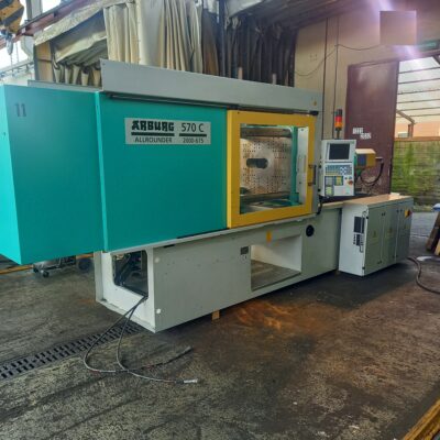 Presse à injecter ARBURG 570 C 2000 675