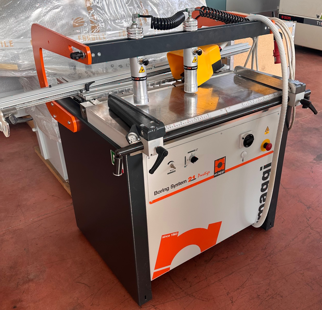 Machine de perçage et d’insertion de tourillons MAGGI BORING SYSTEM 21