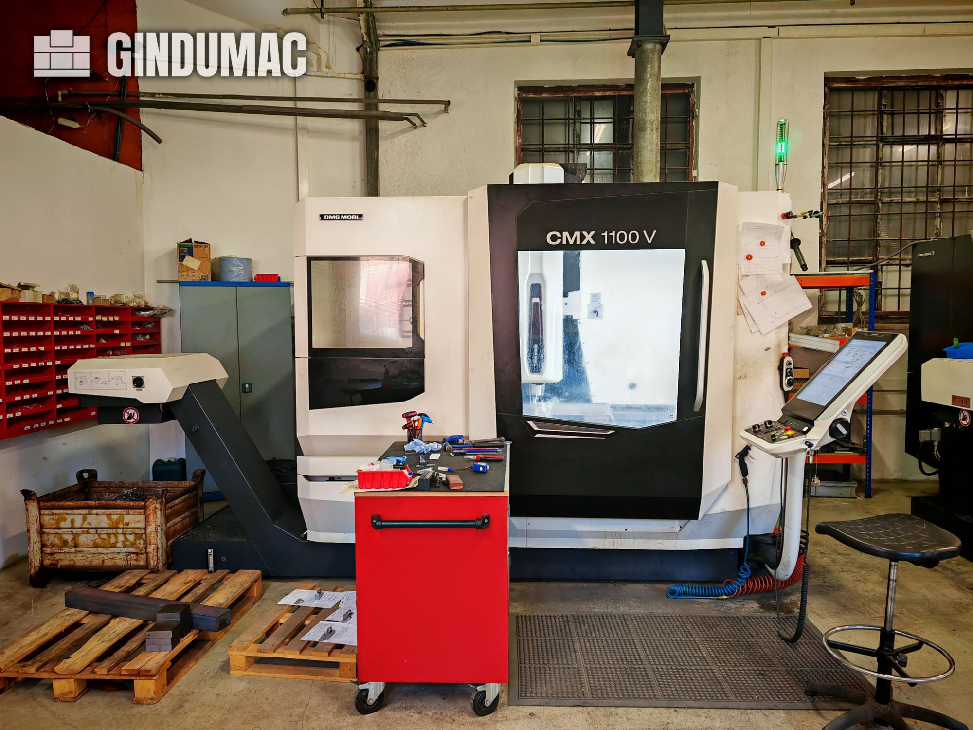Centre d'usinage vertical DMG MORI CMX 1100 V