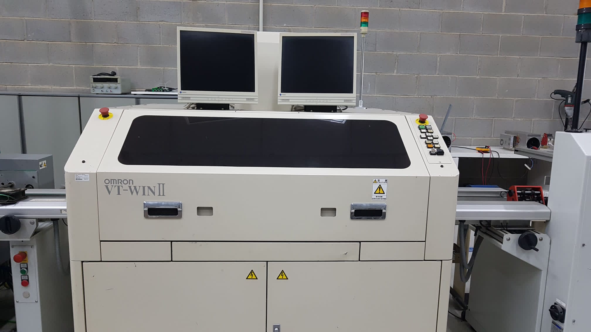 Omron VT-WIN2-VL Inspection optique automatique (2005)