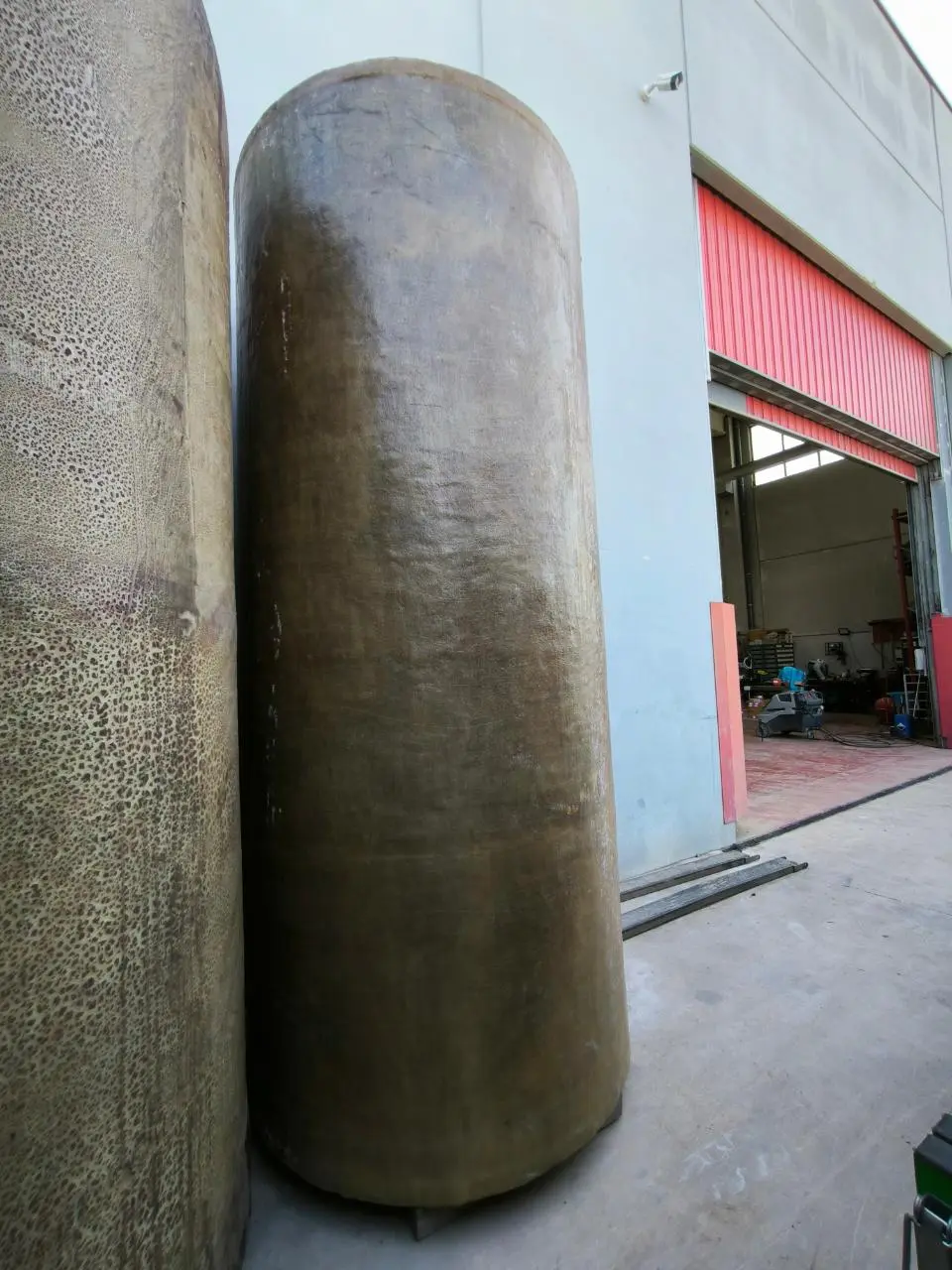 CUVE EN FIBRE DE 6 400 LITRES_83