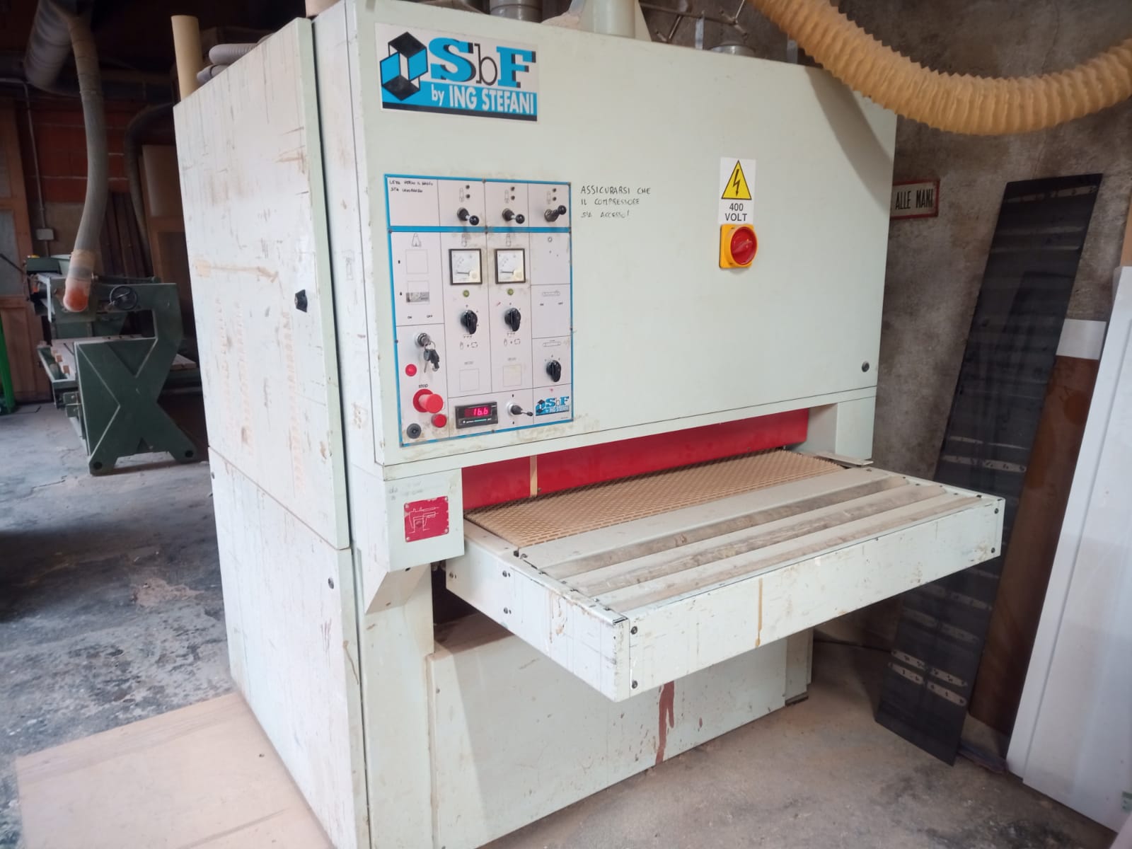 Ponceuse calibreuse large bande SBF 3W-586