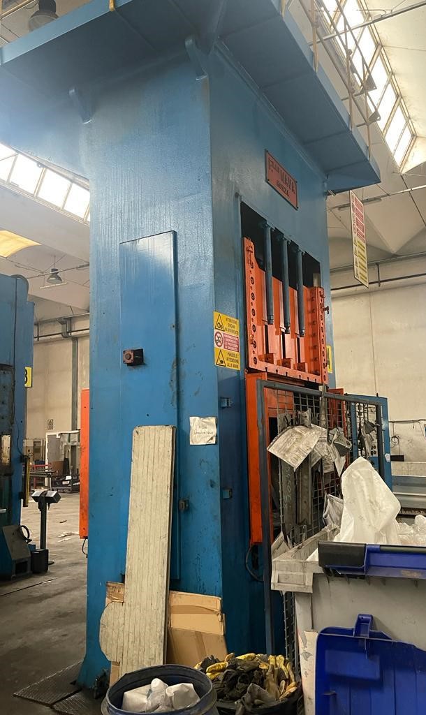Presse hydraulique NAVA 2MI/250/125/B