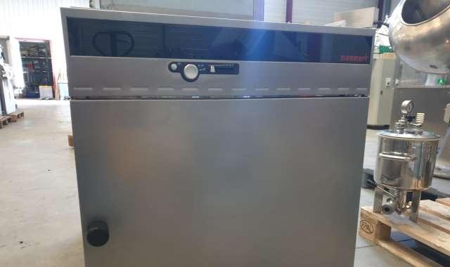 Etuve etuve de laboratoire de 108 litres Memmert UNB 500