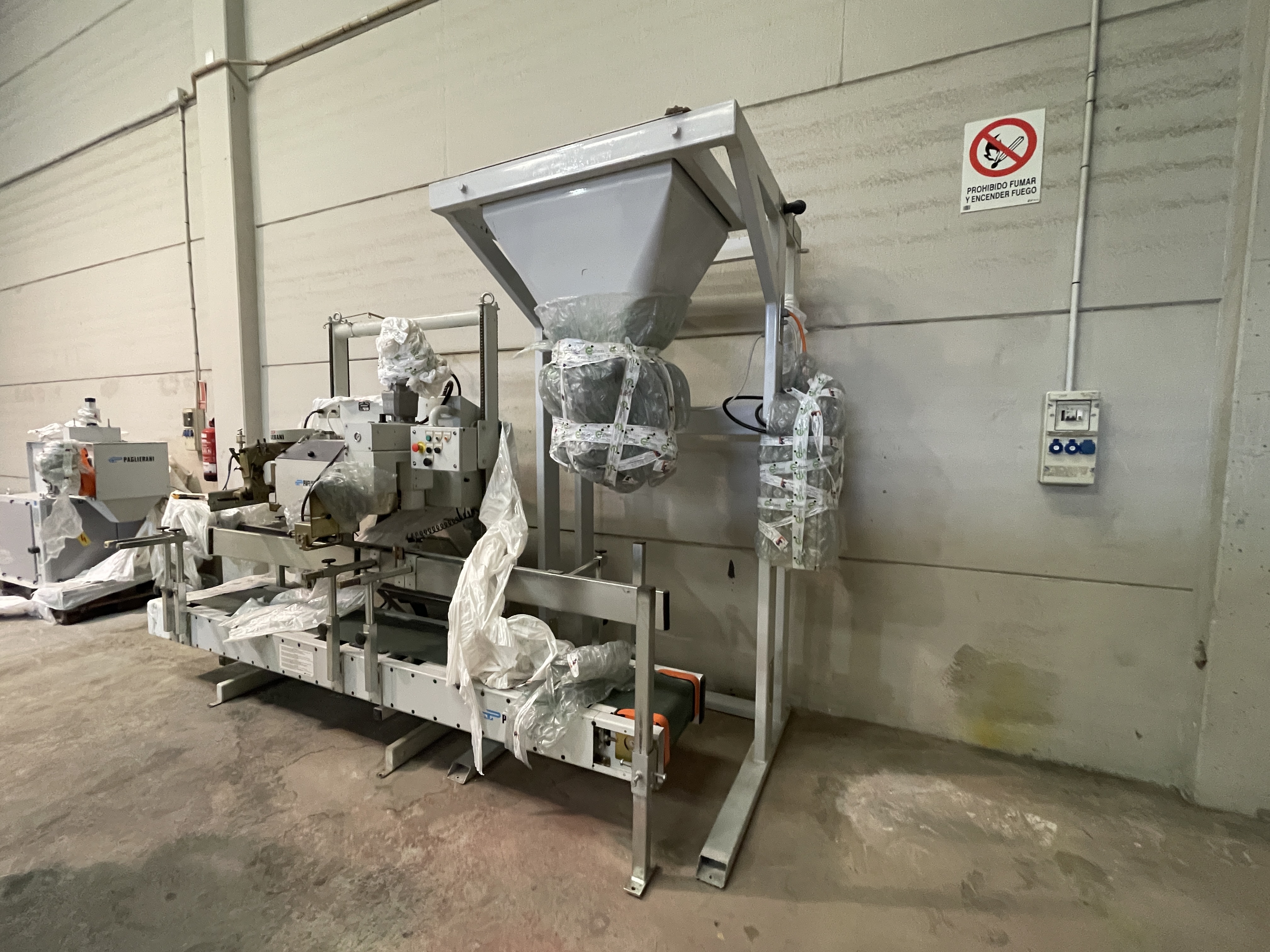 Ensacheuse verticale PAGLIERANI NP/G + INV/N + FB/388 - 90244 – 95196 Hot deal