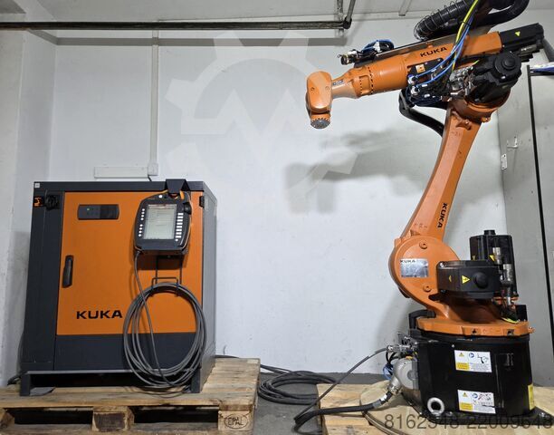Industrial robot MOTOMAN Yaskawa ES165 DX100+7. Achse