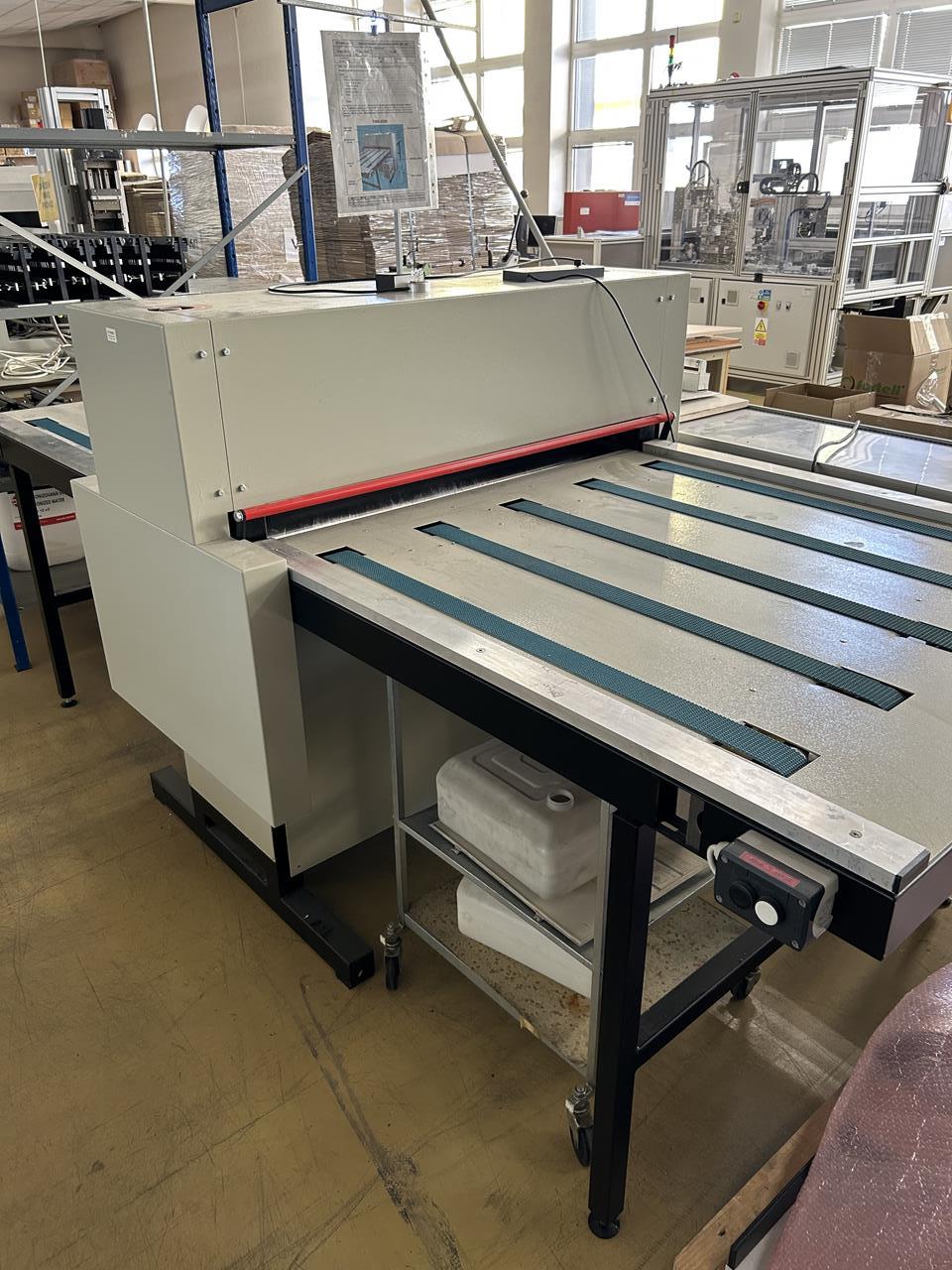 Presse hydraulique PVL 1000-2400