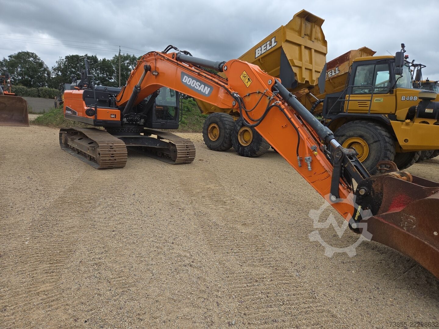 Wheel excavator JCB JS 175 W / 2024 / nur 622h! / 1x Tieflöffel