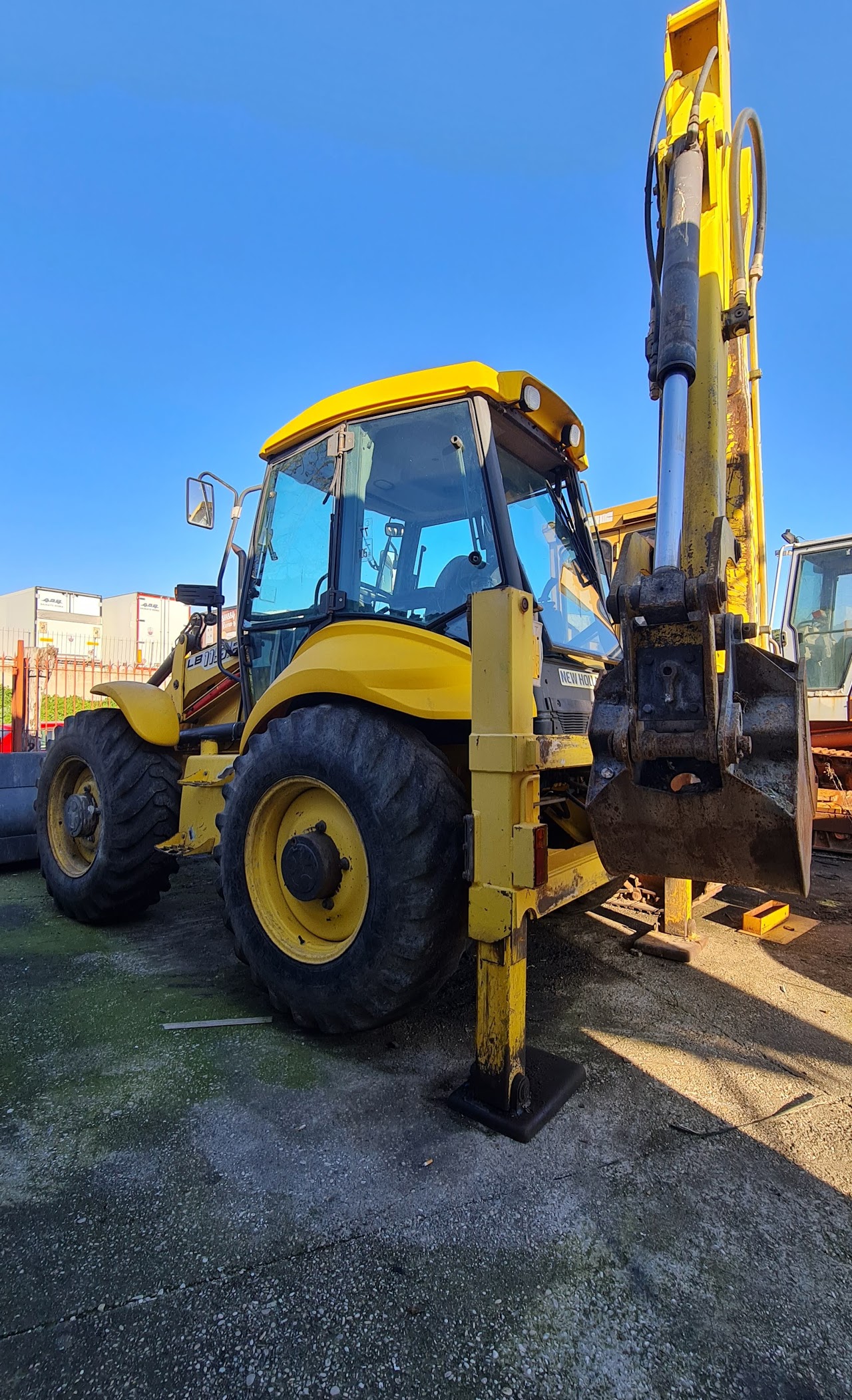 Chargeuse-pelleteuse New Holland LB115 B