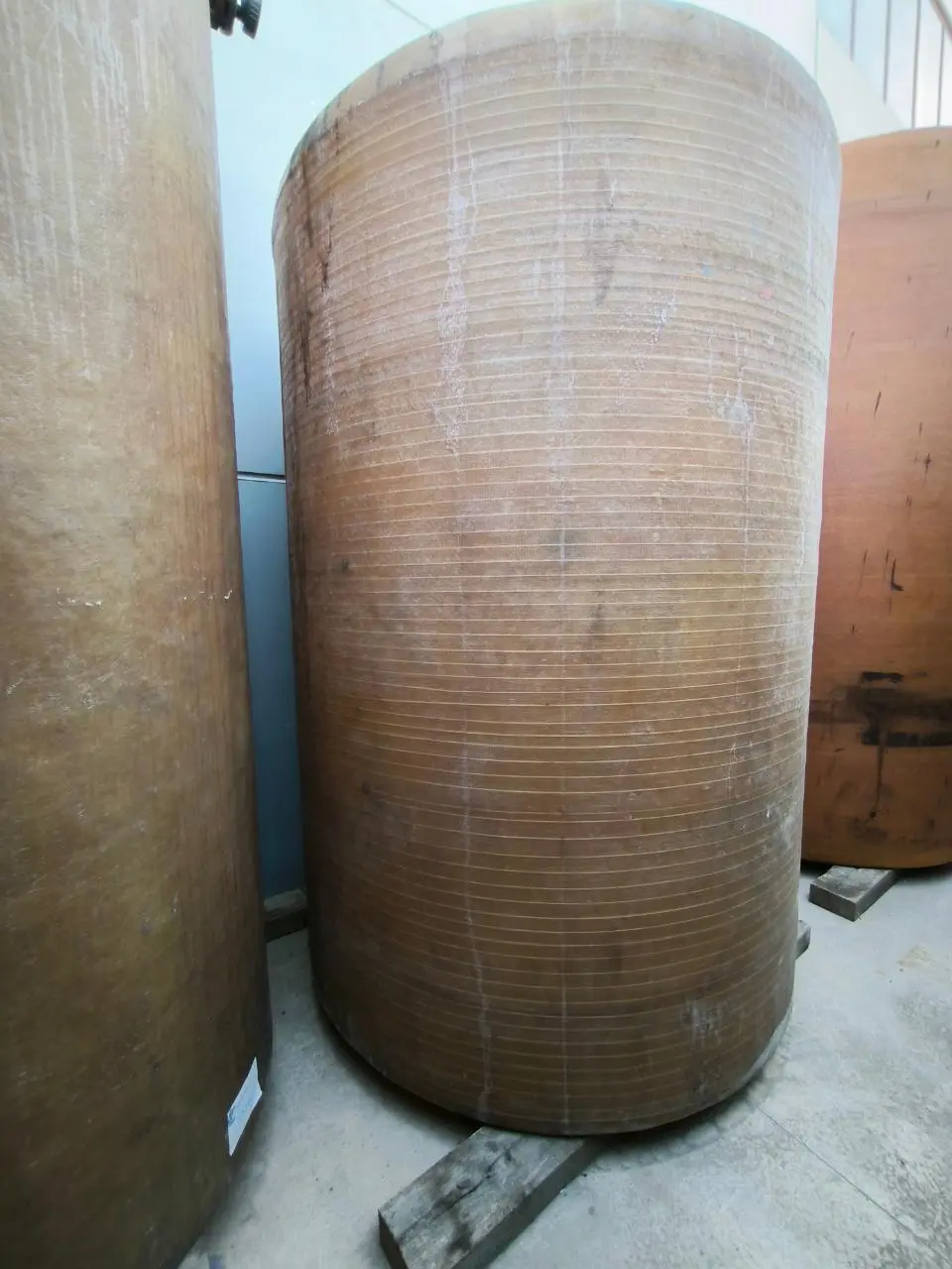 CUVE EN FIBRE DE 8 500 LITRES