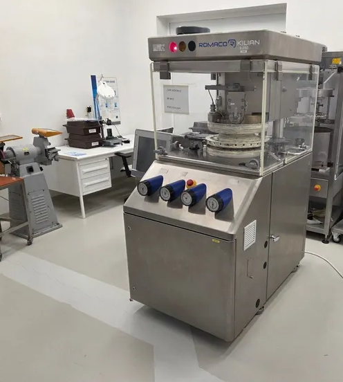 Presse à comprimés Kilian S250 Plus Zs d'occasion