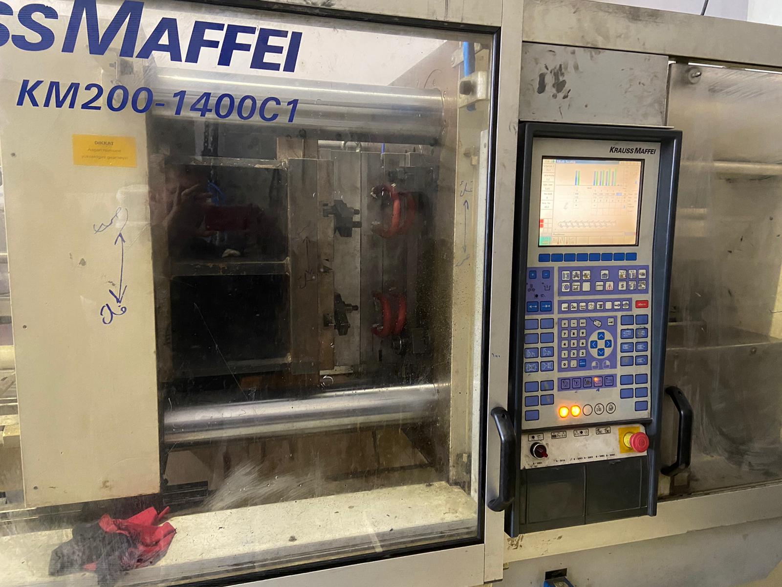 Presse à injecter Krauss Maffei KM200-1400C1