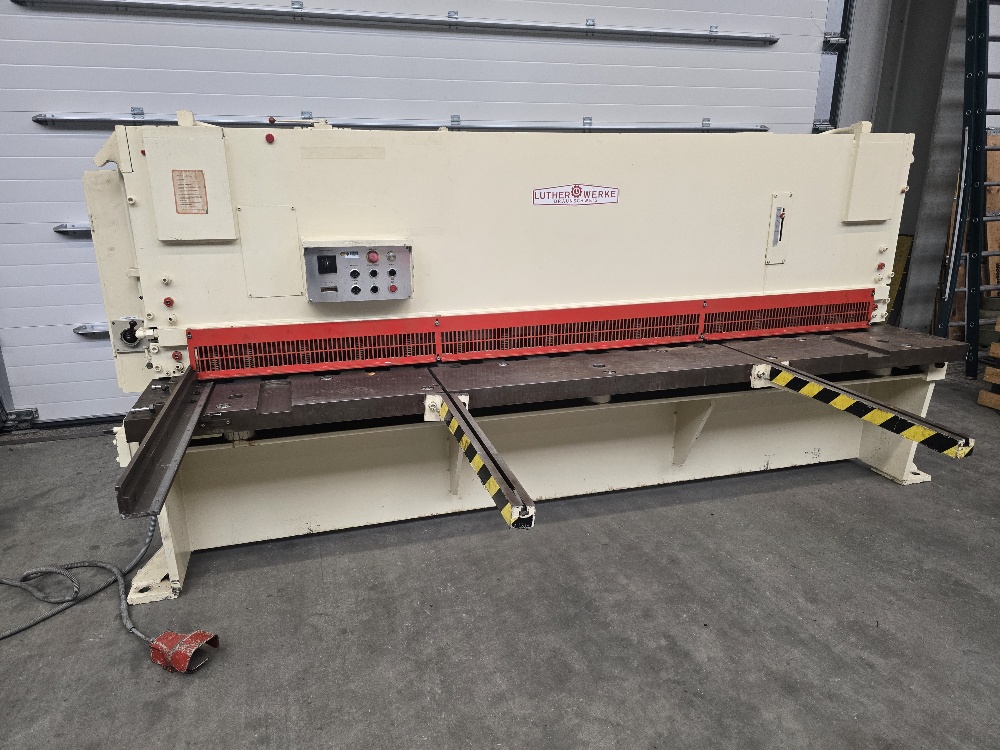 Cisaille guillotine hydraulique Luther Werke TS H 30 6