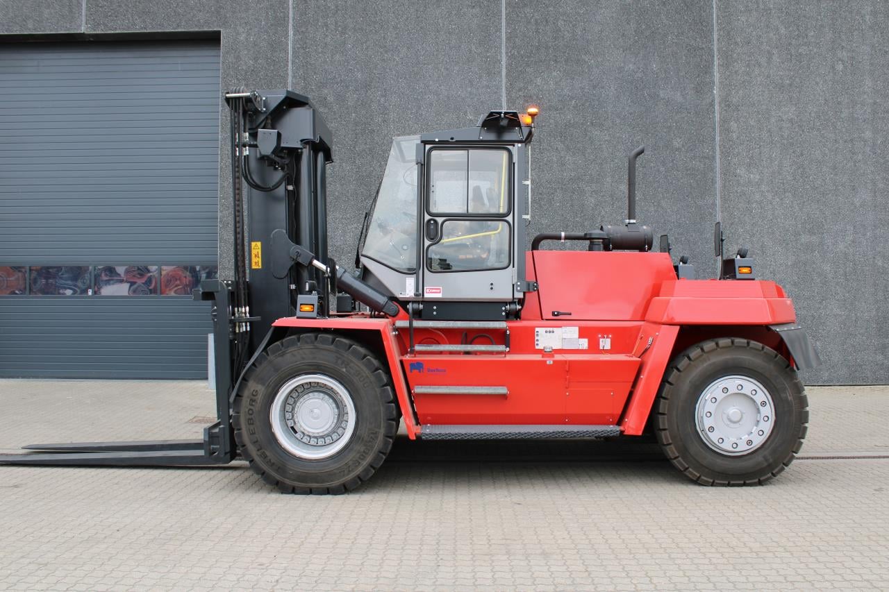 Chariot élévateur diesel Kalmar DCD200-12LB Faible nombre d'heures