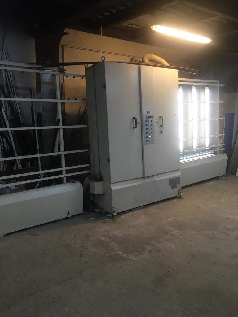 Metall Glas MG 1600 ZAFIR
