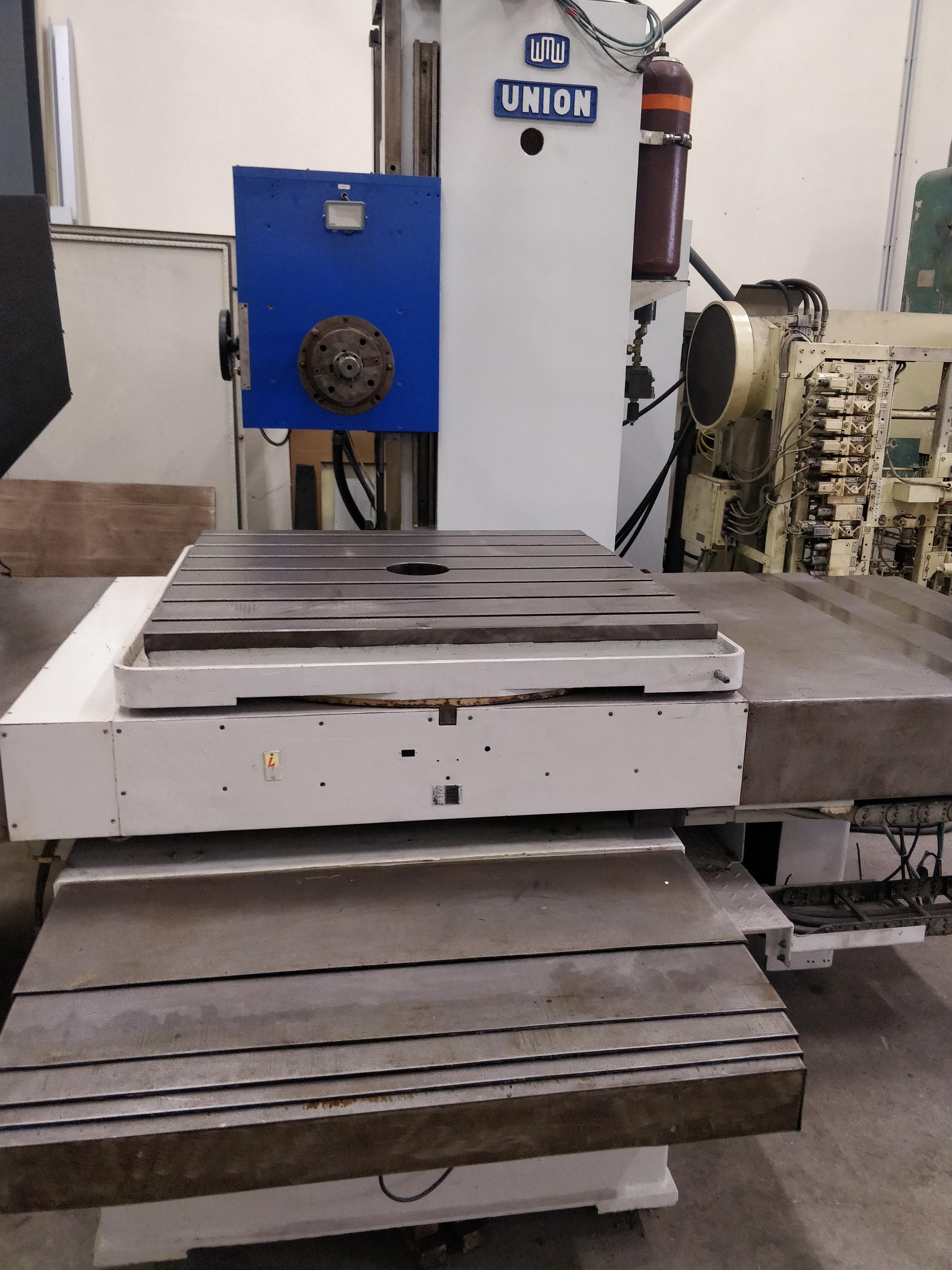 Aléseuse à montant fixe CNC Union BFT 90 4NC