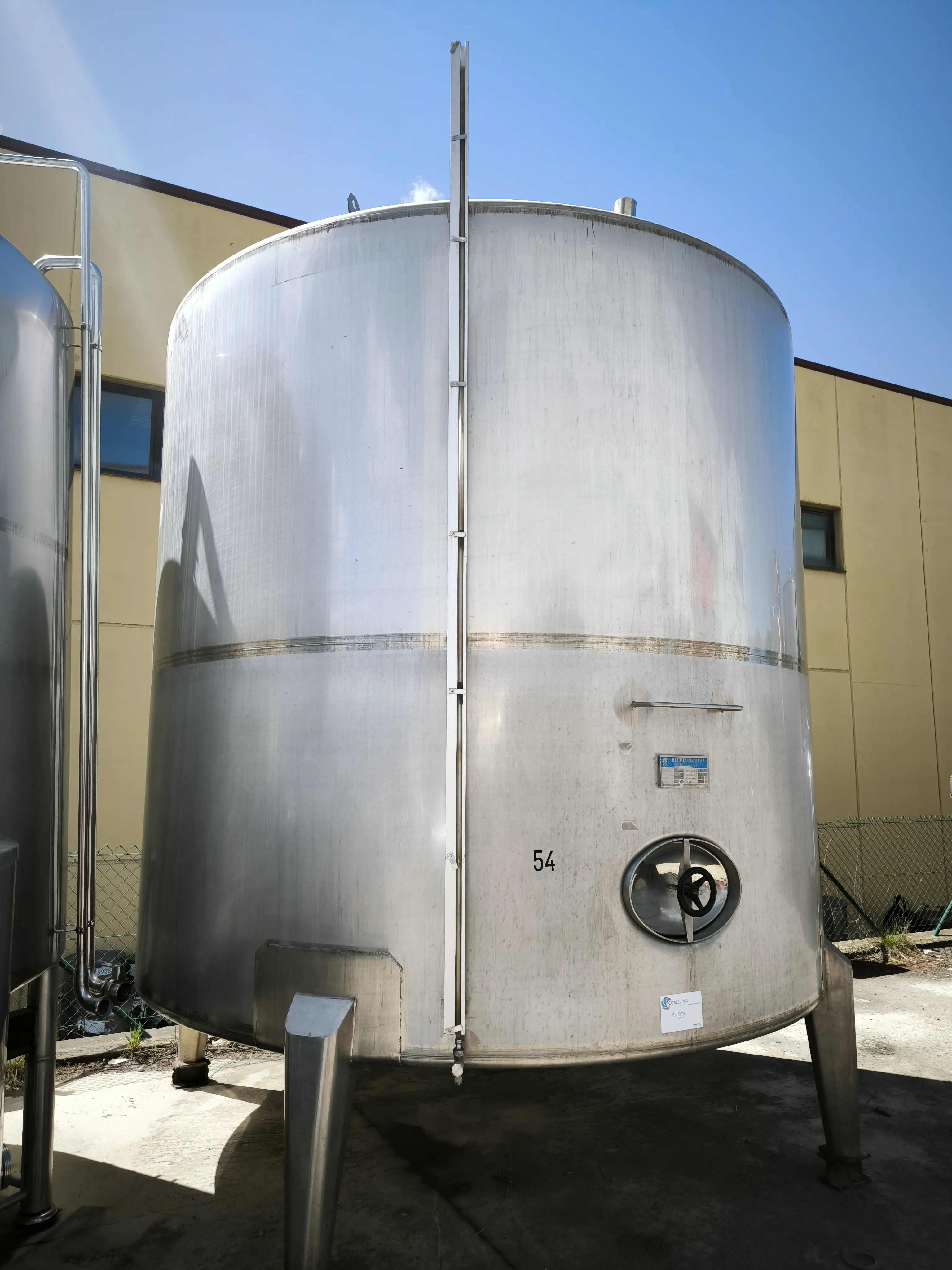 RÉSERVOIR EN ACIER INOXYDABLE 20.000 LITRES