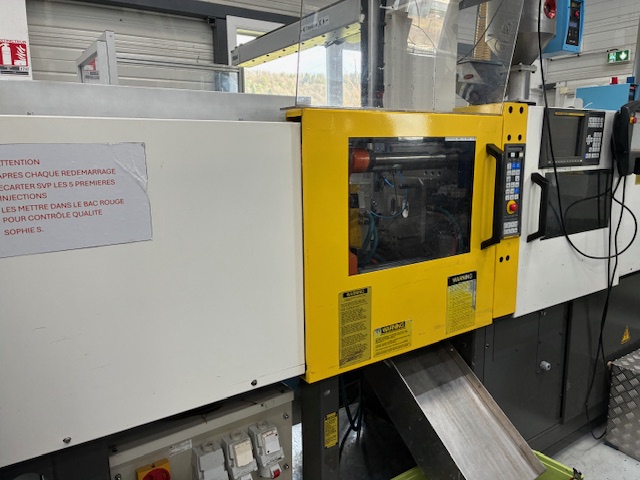Presse à injecter HP 50