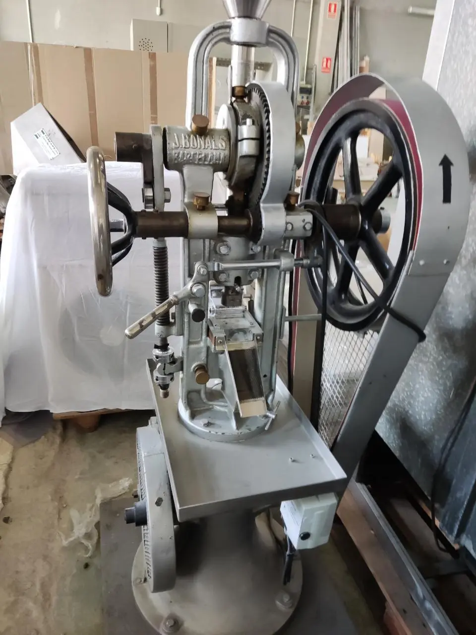 MACHINE DE COMPRESSION BONALS BMT D'OCCASION