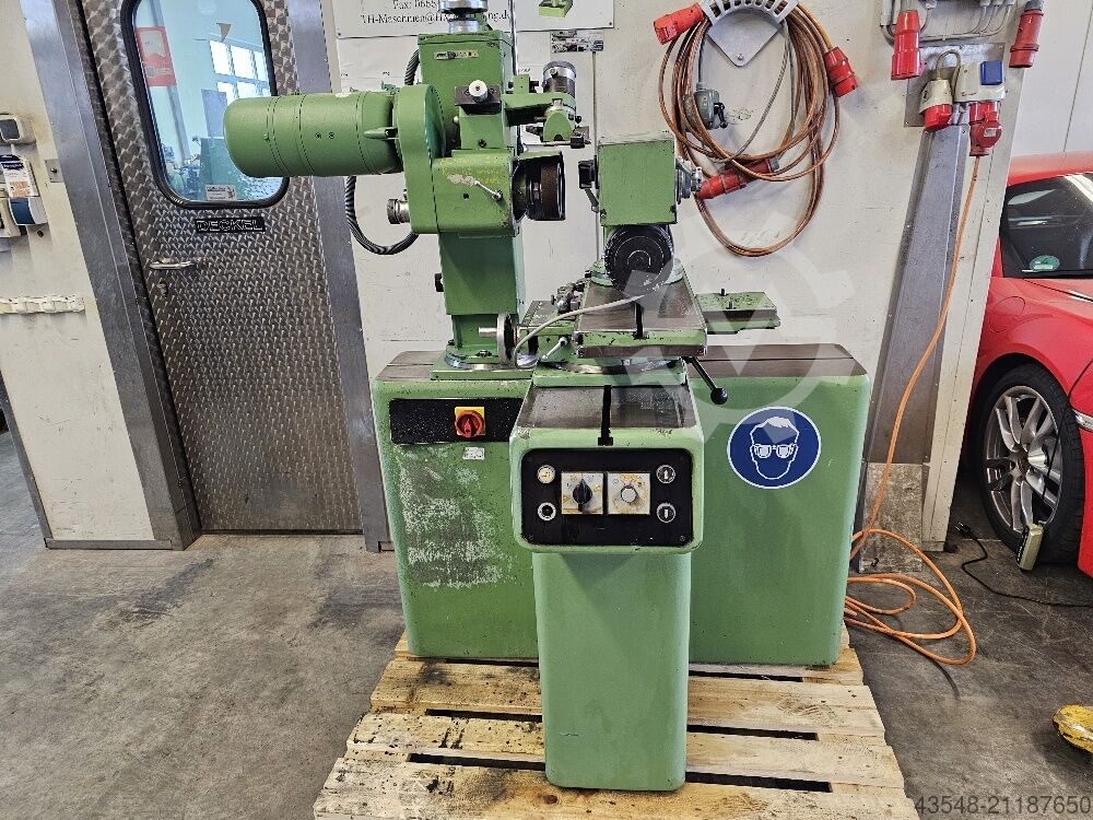 Tool grinder SAACKE UWIF