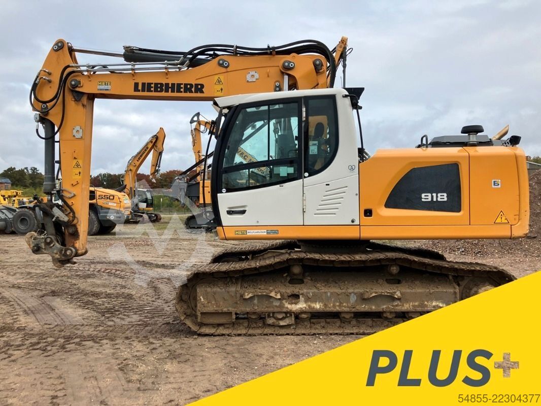 Tracked Excavator Hyundai HX520AL