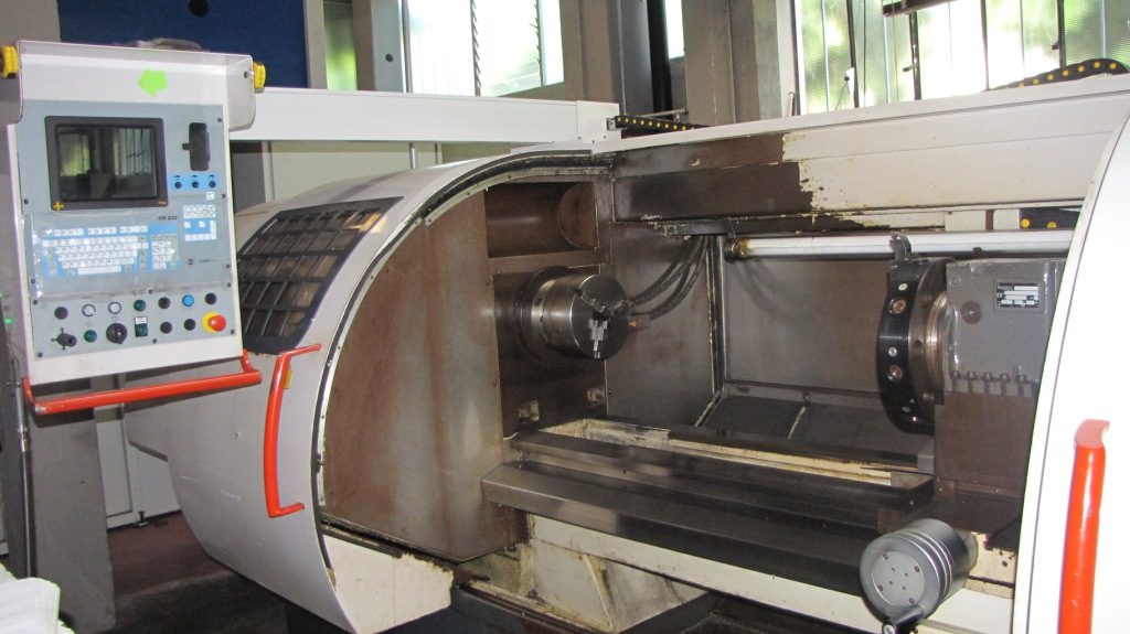 Tour cnc par apprentissage COMEV LEONARDO 350 X 2000 d'occasion