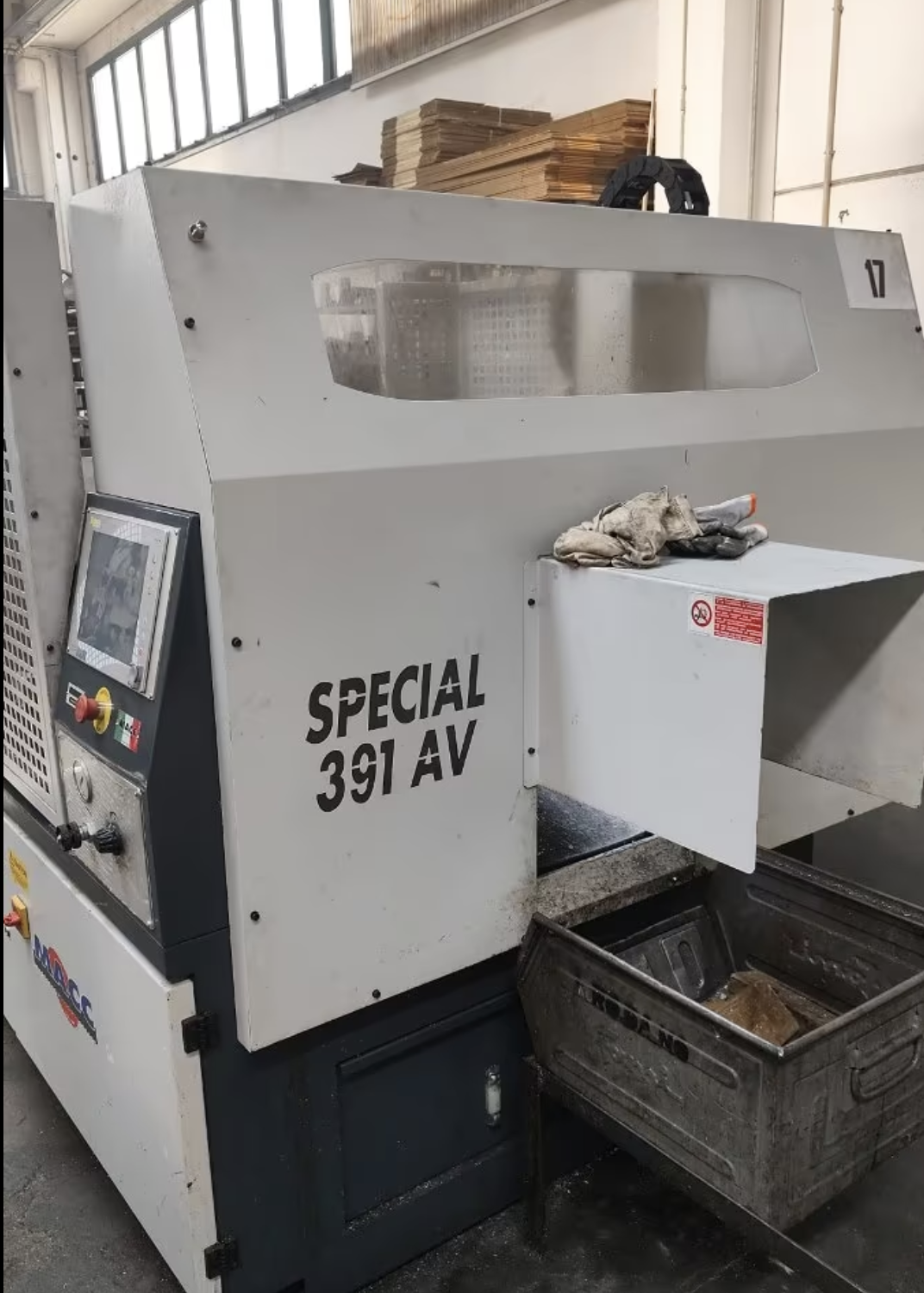 Scie à ruban pour métal Macc Special 391 av