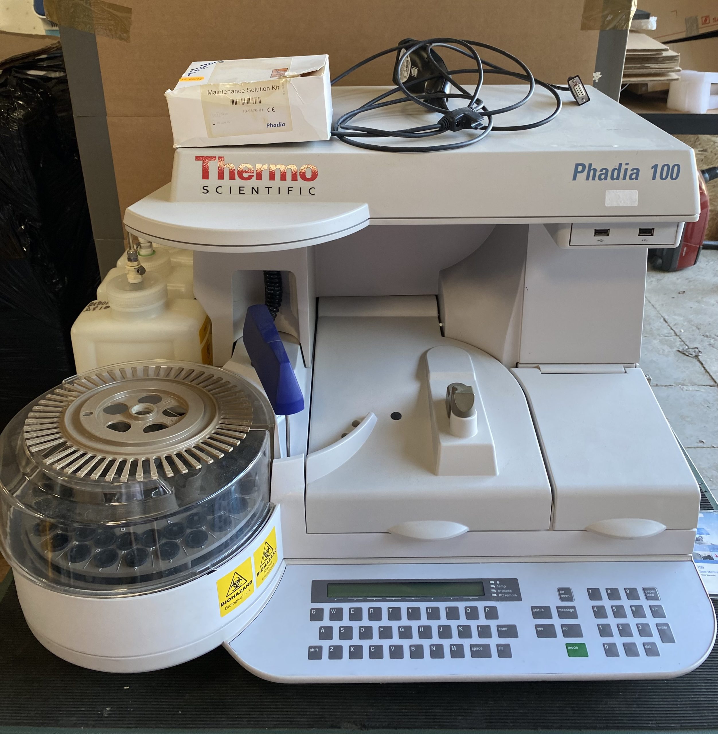 Analyseur automatisé d'immunoessais Thermo Scientific Phadia 100