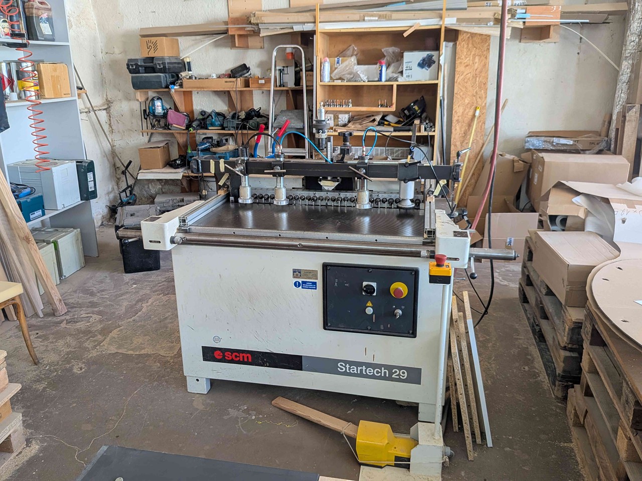 Machine de perçage et d’insertion de tourillons SCM Startech 29