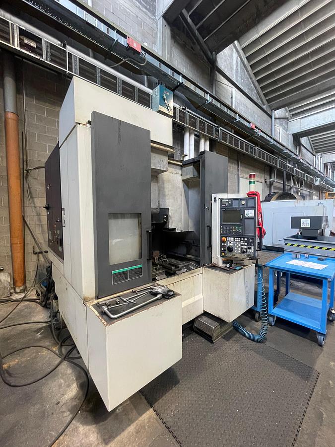 Centre d'usinage vertical Mori Seiki NV4000 DCG d'occasion