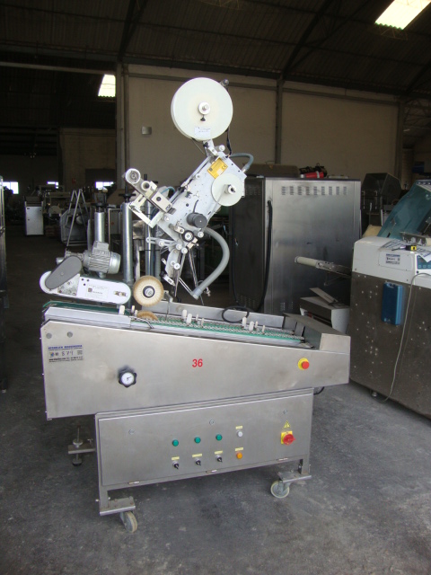 REF-879 ÉTIQUETEUSE POUR SAUCISSONS MECATRONIC