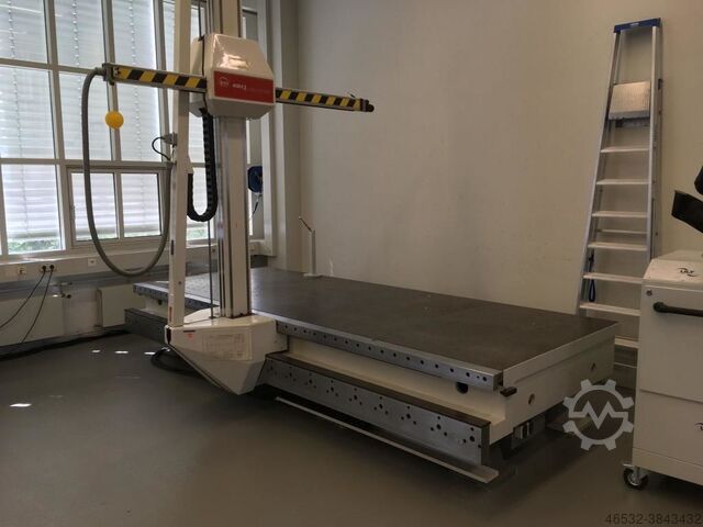 Coordinate measuring machine Mora CNC KMG